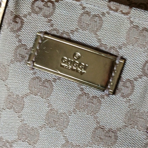 Gucci GG Monogram Large Web Handle Bucket Tote Gold - Picture 5 of 15